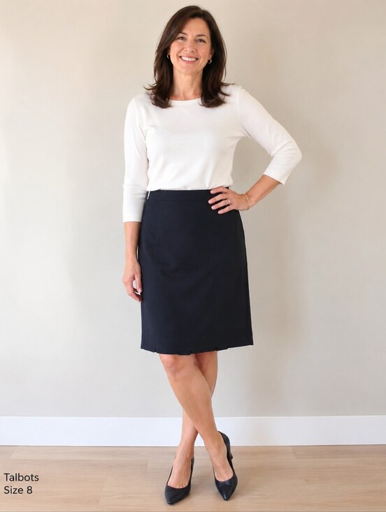Talbots Dresses & Skirts - Talbots Womens Straight Knee Length Pleated Back Skirt Size 8 Navy Workwear EUC